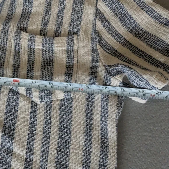 Vintage Summer Blue & White Textured Striped Short Sleeve Button Down Shirt Sz M - Picture 8 of 11